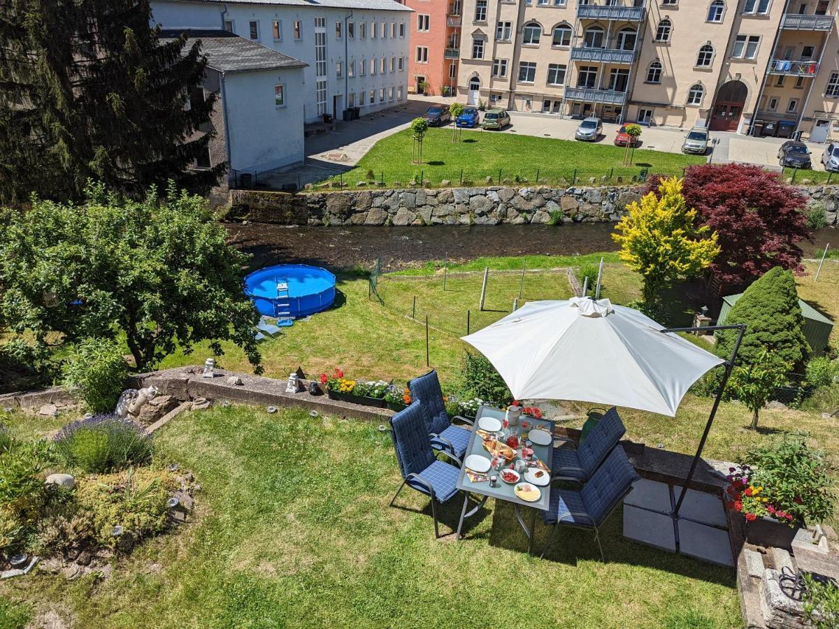 Urlaubstraum Mit Pool, Terrasse & Fluss Im Garten - Ut Apartamento Sebnitz Exterior foto