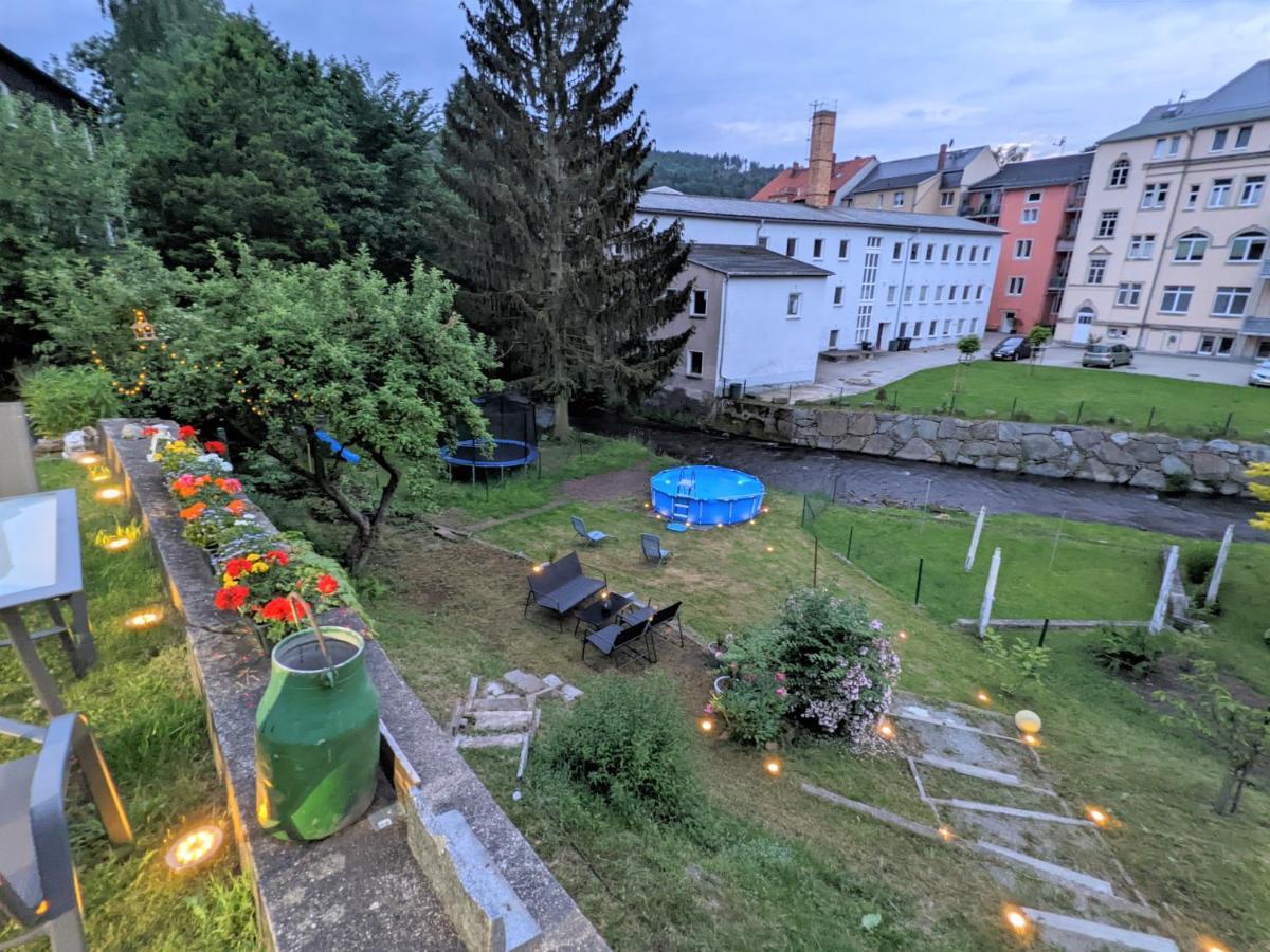 Urlaubstraum Mit Pool, Terrasse & Fluss Im Garten - Ut Apartamento Sebnitz Exterior foto