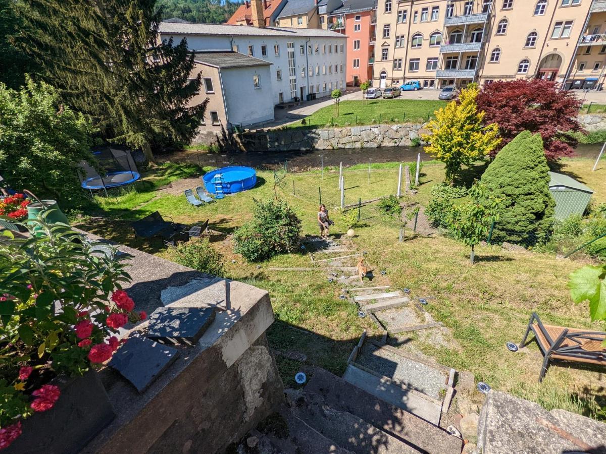 Urlaubstraum Mit Pool, Terrasse & Fluss Im Garten - Ut Apartamento Sebnitz Exterior foto